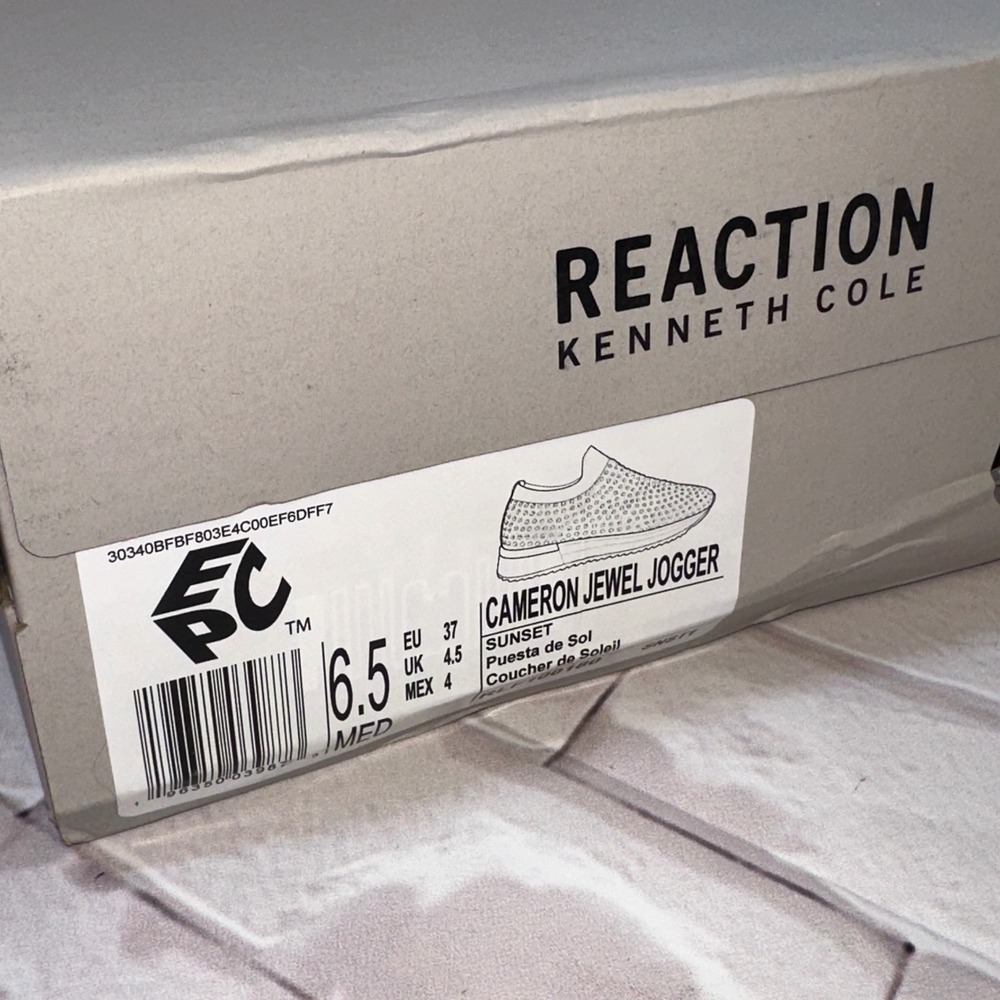 Kenneth Cole Reaction Cameron Jewel Jogger Sunset Coral Rhinestone Sneaker 6.5 - Picture 7 of 12